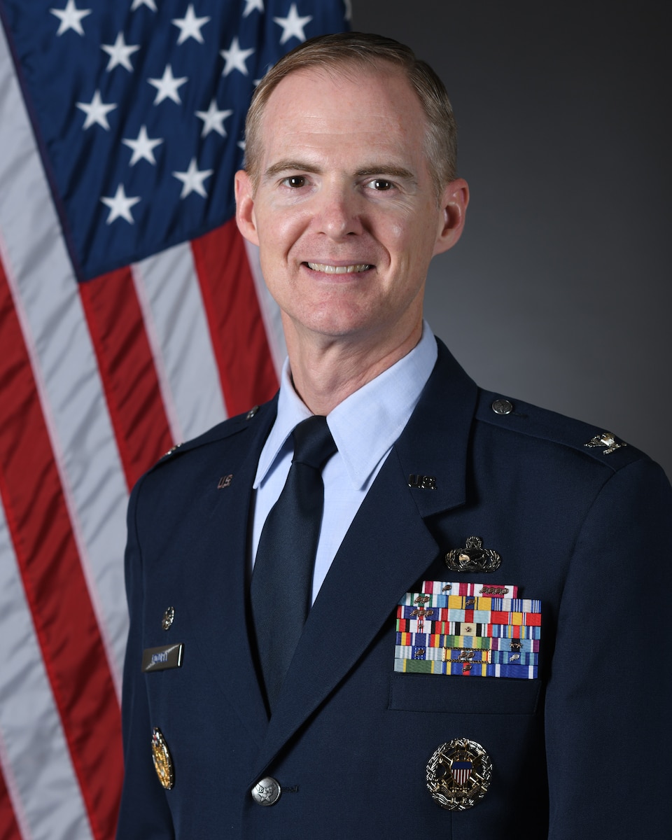 Col Powell H/S