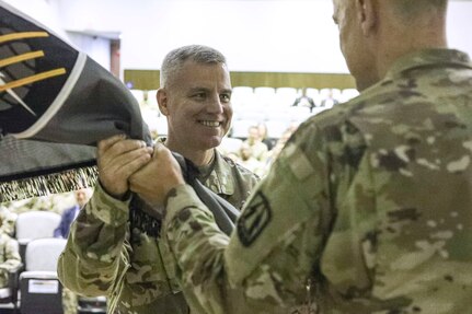 Army Reserve cyber warriors attend combined ceremony welcoming new leaders