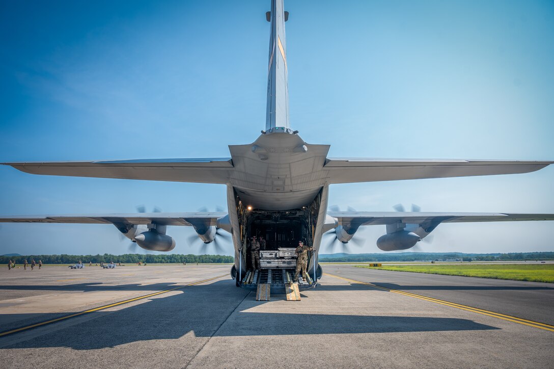 103d Provides Rapid Fighter Jet Refueling & Rearming in Record Time with C-130H