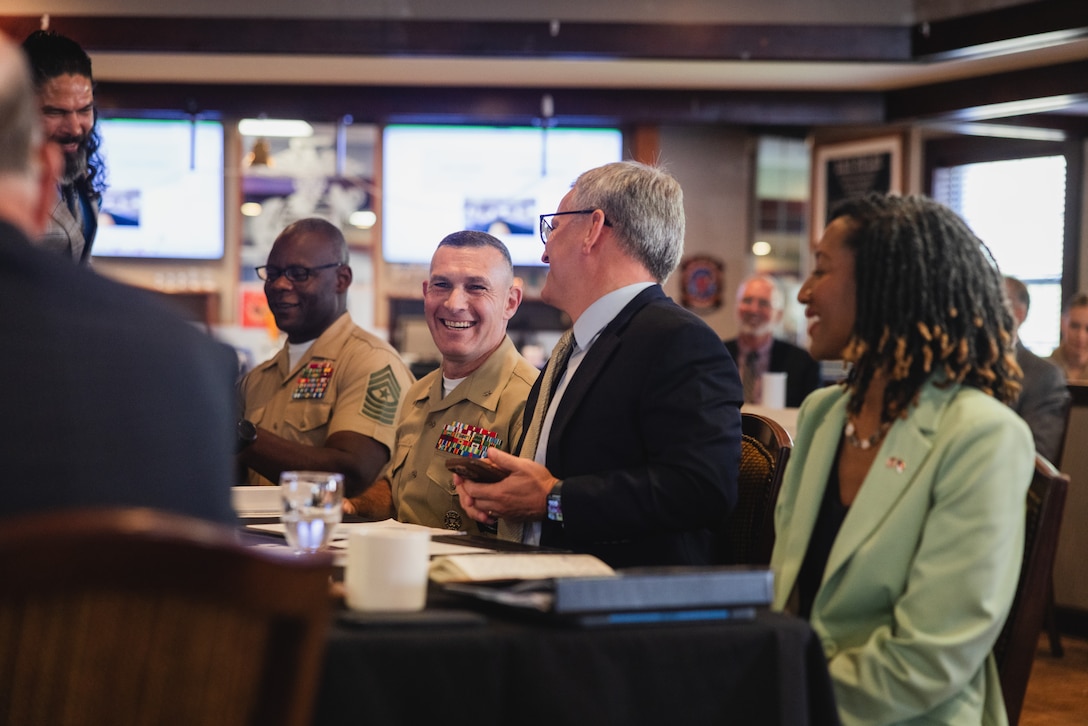 From left to right, U.S. Marine Corps Sgt. Maj. Wesley O. Turner II, command senior enlisted advisor, Brig. Gen. Ralph J. Rizzo, Jr., commanding general, both with Marine Corps Installations East-Marine Corps Base (MCB) Camp Lejeune, North Carolina Governor Josh Stein, and North Carolina Department of Military and Veteran Affairs Secretary Jocelyn Mallette, engage in discussion during Stein’s first official visit to MCB Camp Lejeune, North Carolina, Aug. 29, 2025.