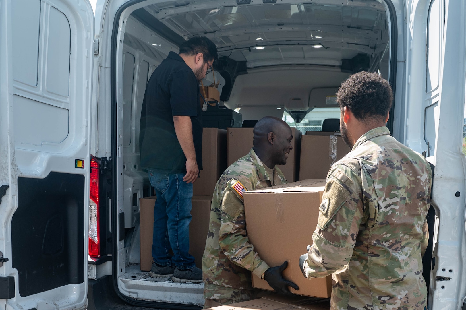 U.S Soldiers of the Army National Guard prepare and distribute food for distribution at Joint Base Anacostia-Bolling, Aug. 29, 2025. Food is issued to about 2,300 National Guard members that are supporting the D.C. Safe and Beautiful mission providing critical support to the D.C. Metropolitan Police Department in ensuring the safety of all who live, work, and visit the District.