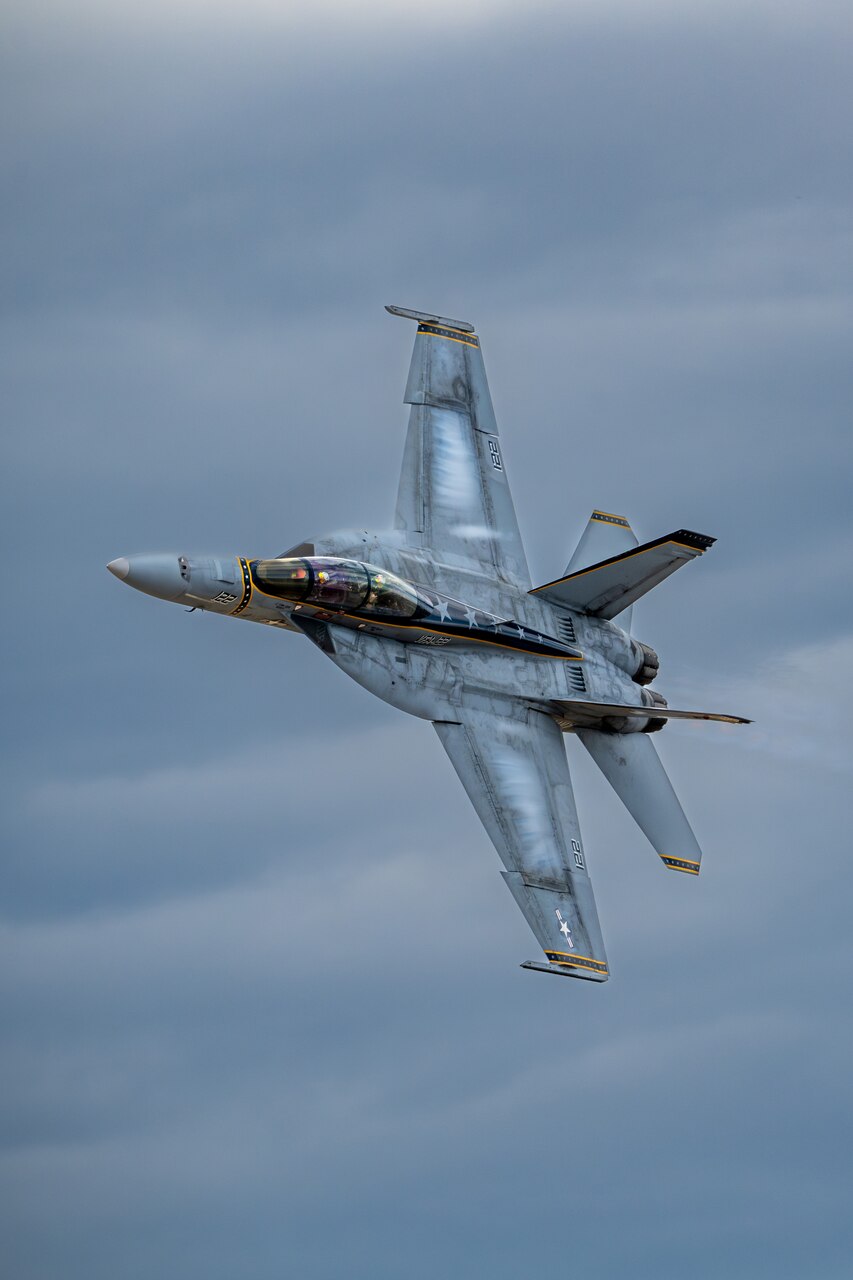The VFA-122’s West Rhino Demo Team performs a precision aerial maneuver during the Great Colorado Air Show at Northern Colorado Regional Airport, Sept. 20, 2025. Flying F/A-18E/F Super Hornets, the team showcases the power and agility of the Navy’s premier multi-role fighter in dynamic tactical demonstrations.