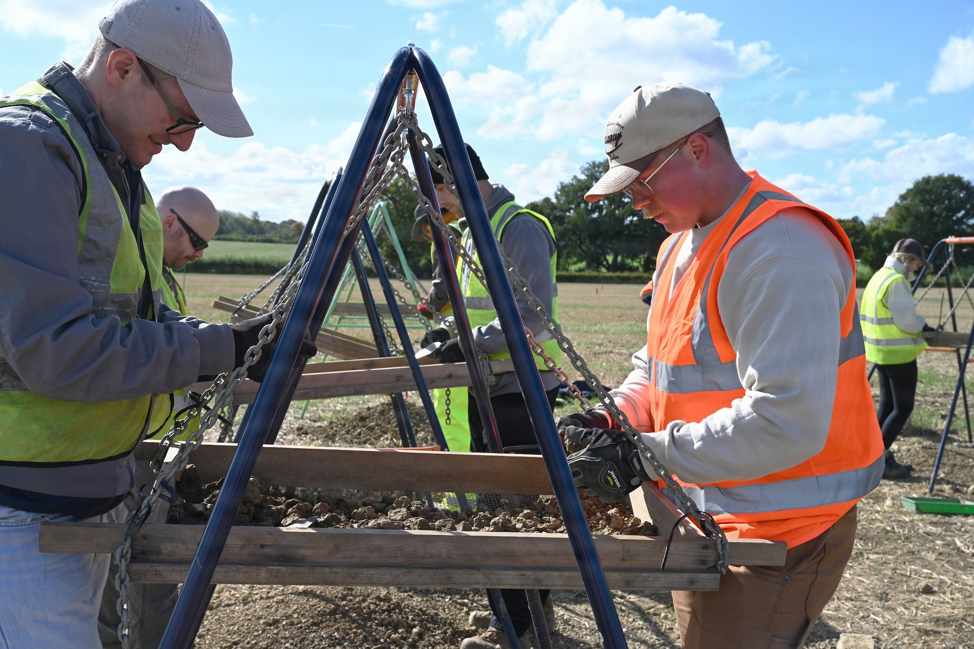 They were part of a team of U.S. Air Force and U.S. Army volunteers from RAFs Mildenhall, Lakenheath, Feltwell, Croughton, Welford and RAF Molesworth, working alongside local community volunteers and U.K. military and veterans from Operation Nightingale.