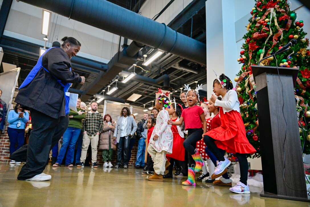 DSCR kicks off the holiday season