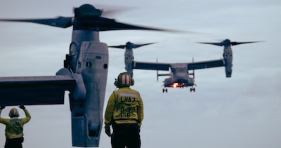U.S. 7TH FLEET AREA OF RESPONSIBILITY (Dec. 2, 2025) — A U.S. Marine Corps MV-22B Osprey assigned to Marine Medium Tiltrotor Squadron (VMM) 265 (Rein.), 31st Marine Expeditionary Unit, lands during flight operations aboard the forward-deployed...