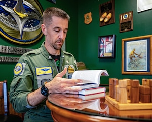 Italian Air Force Lt. Col. Emanuele Fumanti, 36° Wing XII Fighter Squadron, School of Advanced Air and Space Studies student, reads course material at Maxwell Air Force Base, Alabama, Oct. 23, 2025.