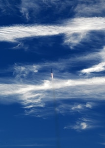 Vandenberg Launches the Falcon 9 Starlink 11-25 Mission.