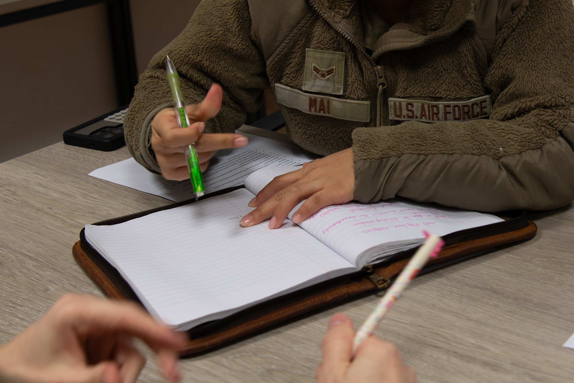 Airmen meet and take notes with Senior NOCs for mentorship