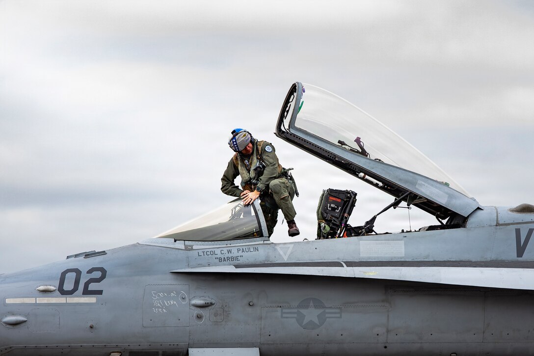 VMFA-112 SUPPORTS TACP AT NAS JRB NEW ORLEANS