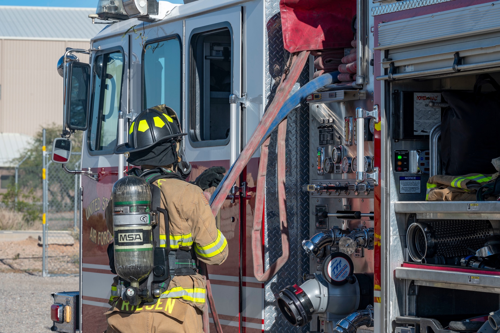 Mosaic Lightning 26-1