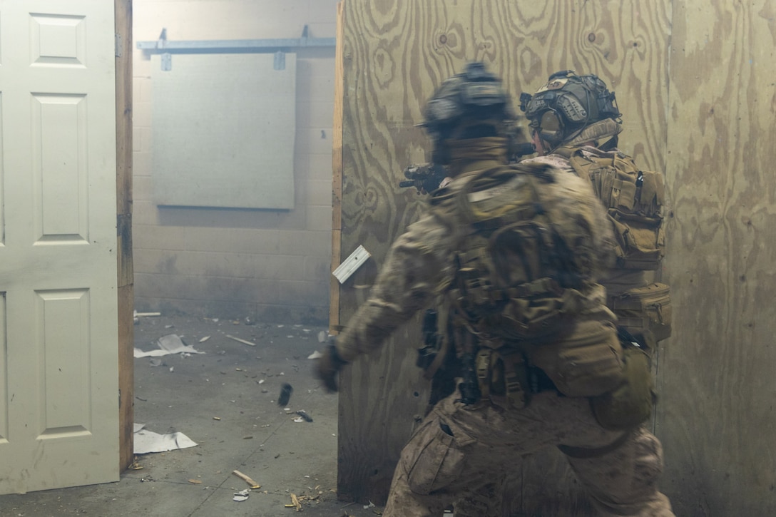 Reconnaissance Marines with the 24th Marine Expeditionary Unit conduct room clearing drills as a part of Close Quarters Tactics training.