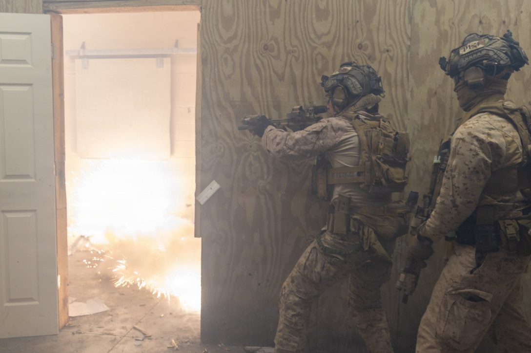Reconnaissance Marines with the 24th Marine Expeditionary Unit conduct room clearing drills as a part of Close Quarters Tactics training.