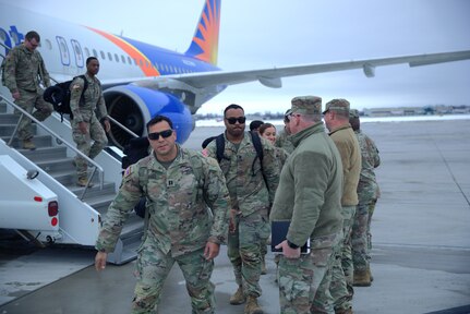 The second flight of Soldiers of the Illinois Army National Guard’s 2nd Battalion, 130th Infantry Regiment lands at the Greater Rockford Airport.