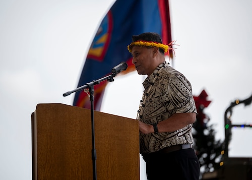 The vice president of the Federated States of Micronesia speaks behind a podium.