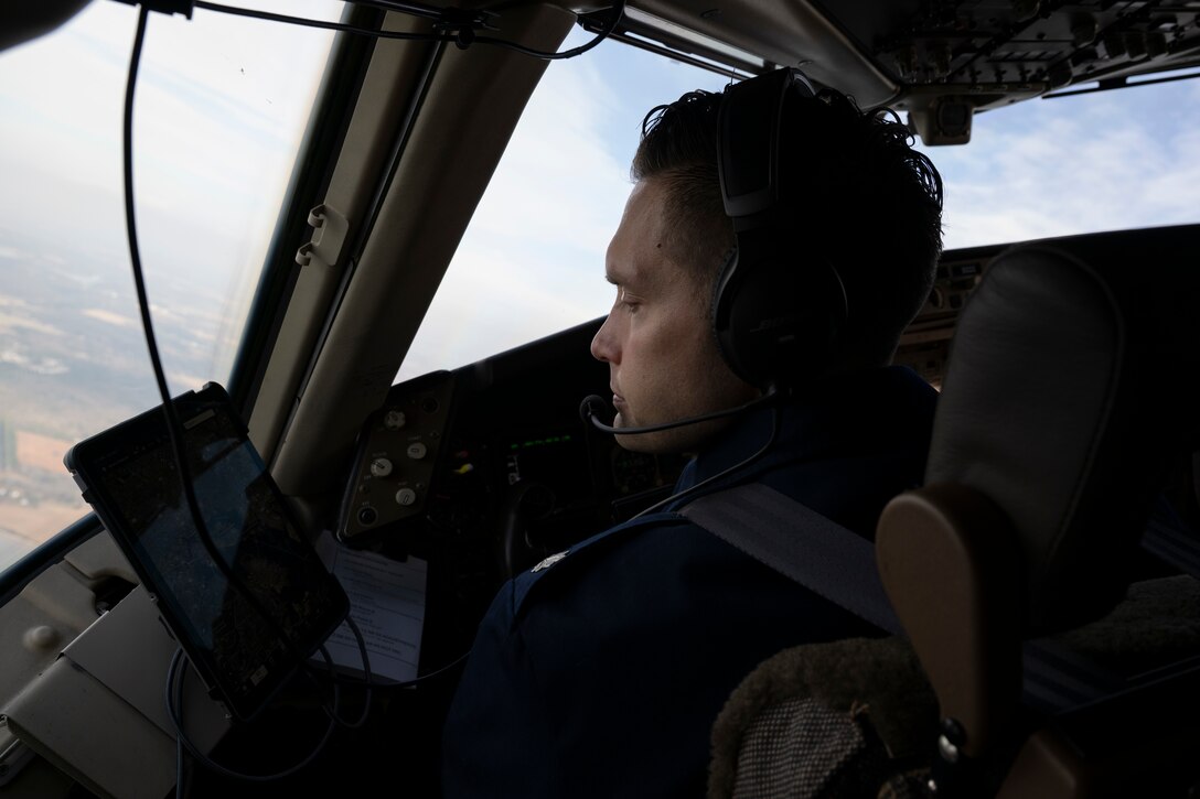 Photo of 89th Airlift Wing Baltimore Ravens flyover and military recognition
