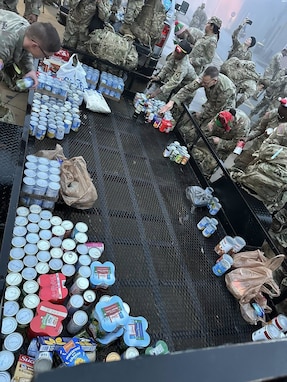 Operation Warrior Spirit: 2-121 Infantry Battalion donates 5,579 pounds of canned goods across six local pantries.