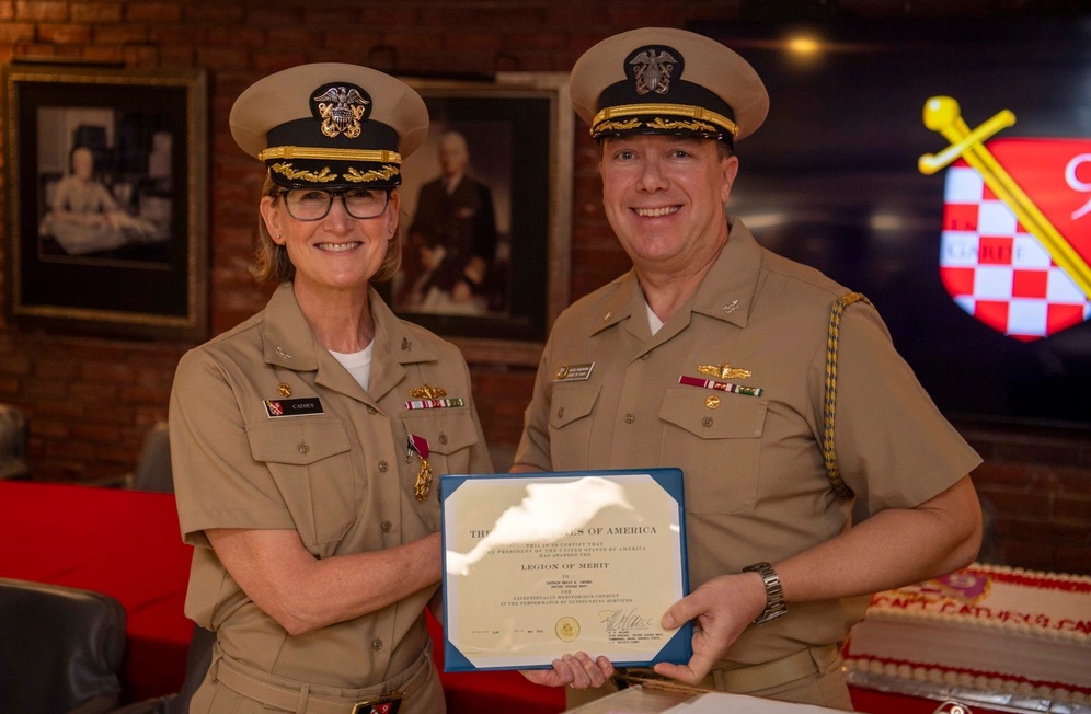 Destroyer Squadron (COMDESRON) 9