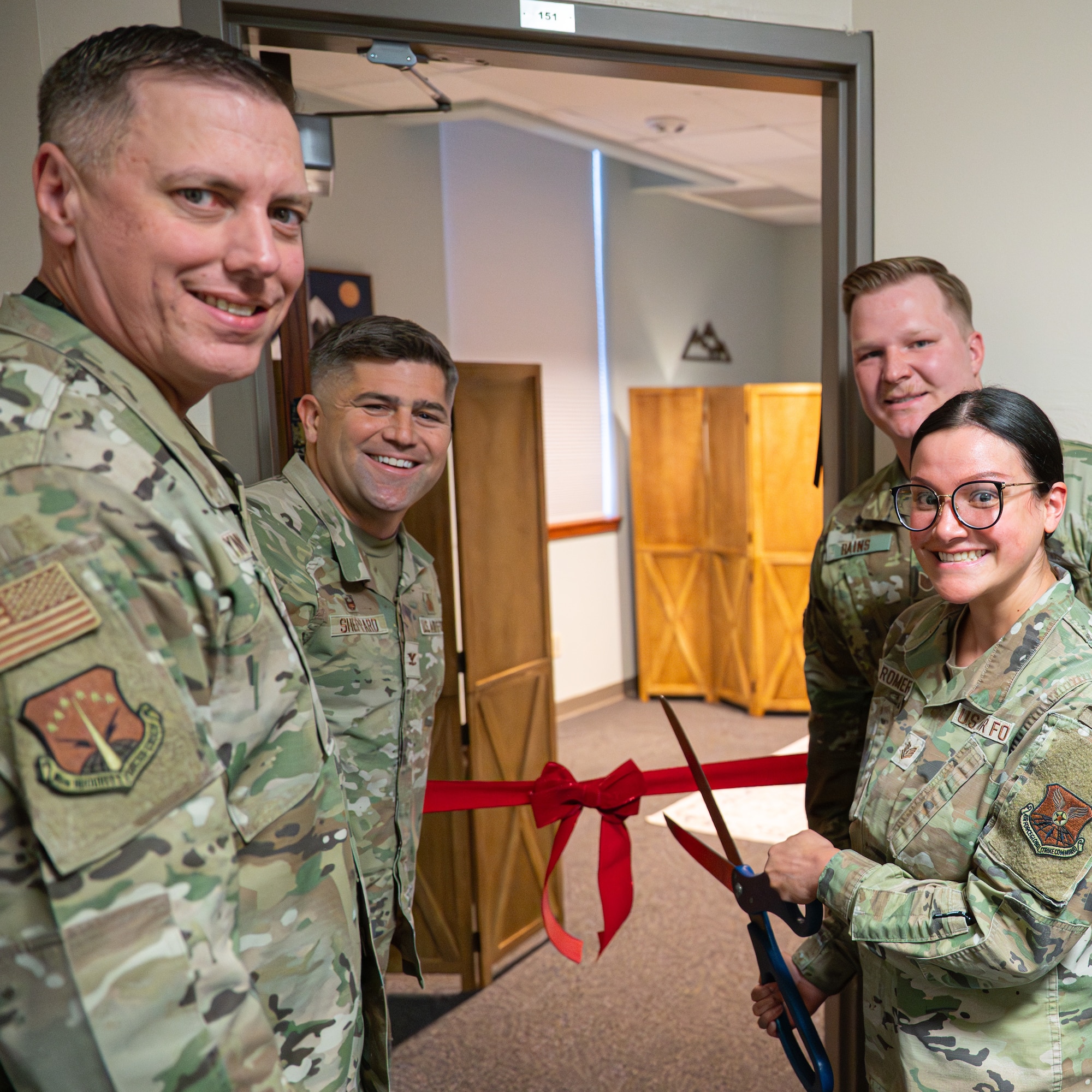 The new “reload room” gives 90 SFG defenders a dedicated space to relax and recharge by offering massage chairs, TVs and calming visuals to support self-care before and after long shifts or training.