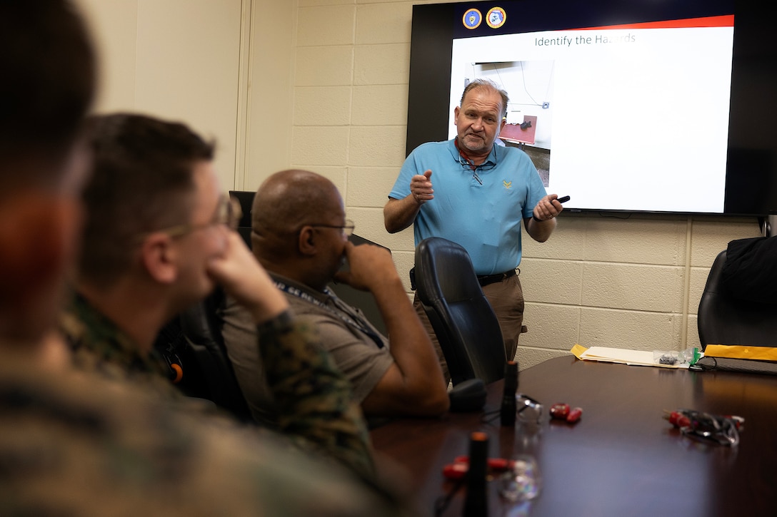Contractor John Borén, an OSHA-authorized outreach trainer, leads a classroom session during the OSHA 10-hour general industry outreach training on Dec. 10, 2025, at Marine Corps Support Facility Blount Island in Florida. The training is helping build a safer, more resilient workforce, ready to support Marine Corps global mission objectives. (Official Marine Corps photo by Dustin Senger)