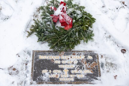 The grave of U.S. Army Staff Sgt. Beecham Lockhart, Jr., a Vietnam veteran who passed in 2024, is pictured with a wreath during a Wreaths Across America event at Crown Hill Cemetery in Indianapolis Dec. 13, 2025. This year, more than two million volunteers and supporters gathered to remember, honor and teach by laying wreaths on the graves of veterans at more than 5,200 participating locations in all 50 states, at sea and abroad. (U.S. Army photo by Mark R. W. Orders-Woempner)