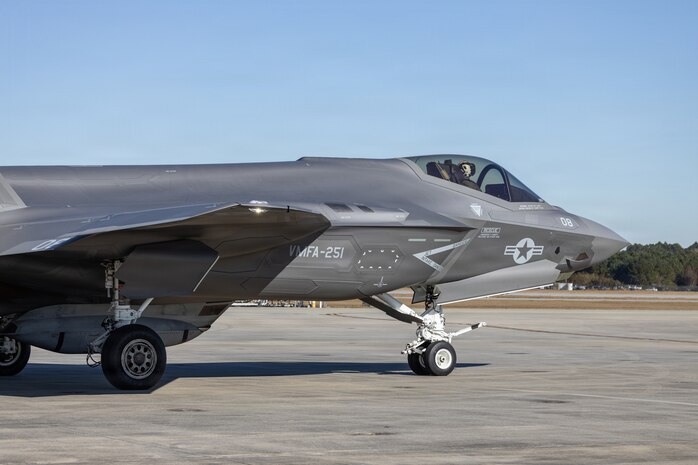 MALS-14 conducts ordnance and air-delivered ground refueling operations