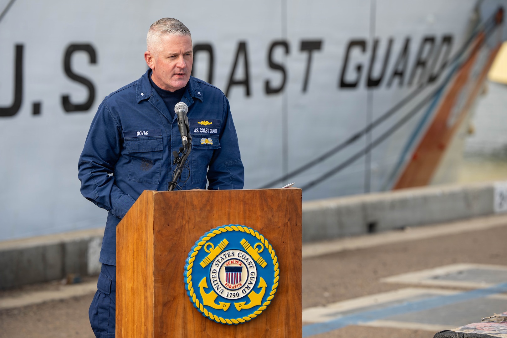 SAN DIEGO — The crew of U.S. Coast Guard Cutter Active (WMEC 618) offloaded approximately 27,551 pounds of cocaine, with an estimated value of $203.9 million, in San Diego, Monday.