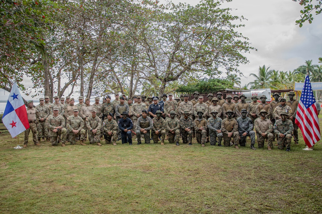 U.S. and Panamanian Military and Security forces pose together