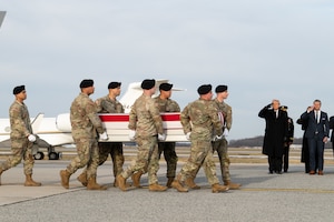 Ayad Mansoor Sakat honored in dignified transfer Dec. 17