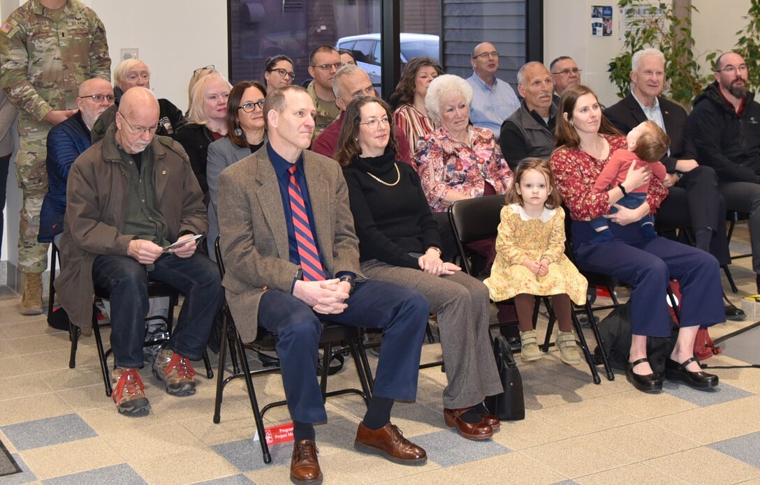 Randy Bowker, deputy district engineer and director for programs and project management, celebrated his retirement after 33 years of service on Dec. 16, 2025. He was joined by his family and staff from across the district in celebrating the event.