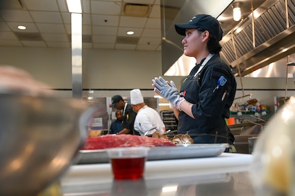 Airman preps kitchen