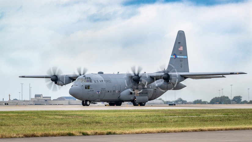 A historic C-130H Hercules lands at the Kentucky Air National Guard Base in Louisville, Ky., Sept. 22, 2025, ending the 33-year-old transport’s final flight. The plane, which has flown millions of miles around the world over the past three decades, initially was assigned to the Kentucky Air Guard’s 123rd Airlift Wing straight from the Lockheed-Martin factory in 1992 before being reassigned to the Delaware Air Guard in 2021, when the Louisville unit began transitioning to the new C-130J Super Hercules. Named after the famous thoroughbred racehorse “Man o’ War” during its time in Kentucky, tail number 11231 was the 2000th C-130 to roll off the assembly line. It will now be placed on static display for retirement at its original Kentucky home, complete with restored livery and its unique Man o’ War markings. (U.S. Air National Guard photo by Dale Greer)