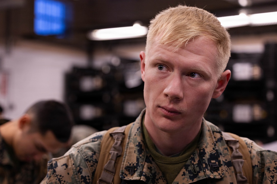 Reserve Marines with 25th Marine Regiment receive gear at Fort Devens