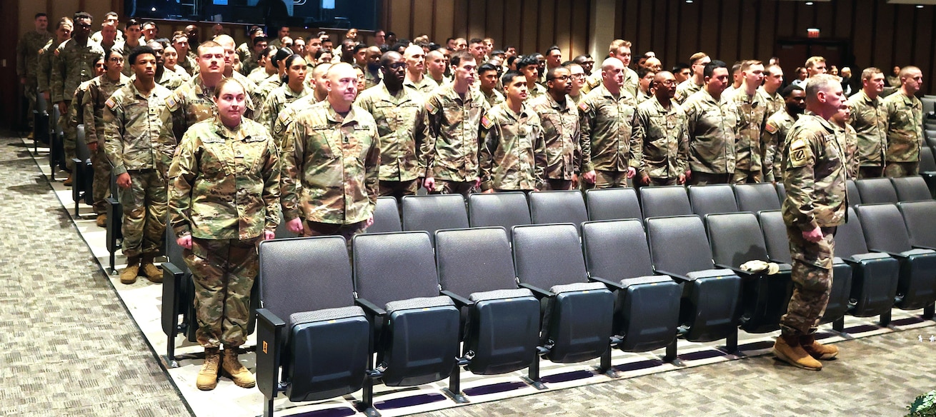 Illinois Army National Guard 725th Transportation Company Soldiers.