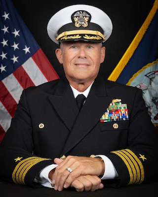 250930-N-N0443-3001 MAYPORT, Fla. (Sept. 30, 2025) Official portrait of Capt. Eric D. Turner.  (U.S. Navy photo)