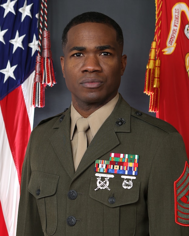 Command photo for SgtMaj Nicholas