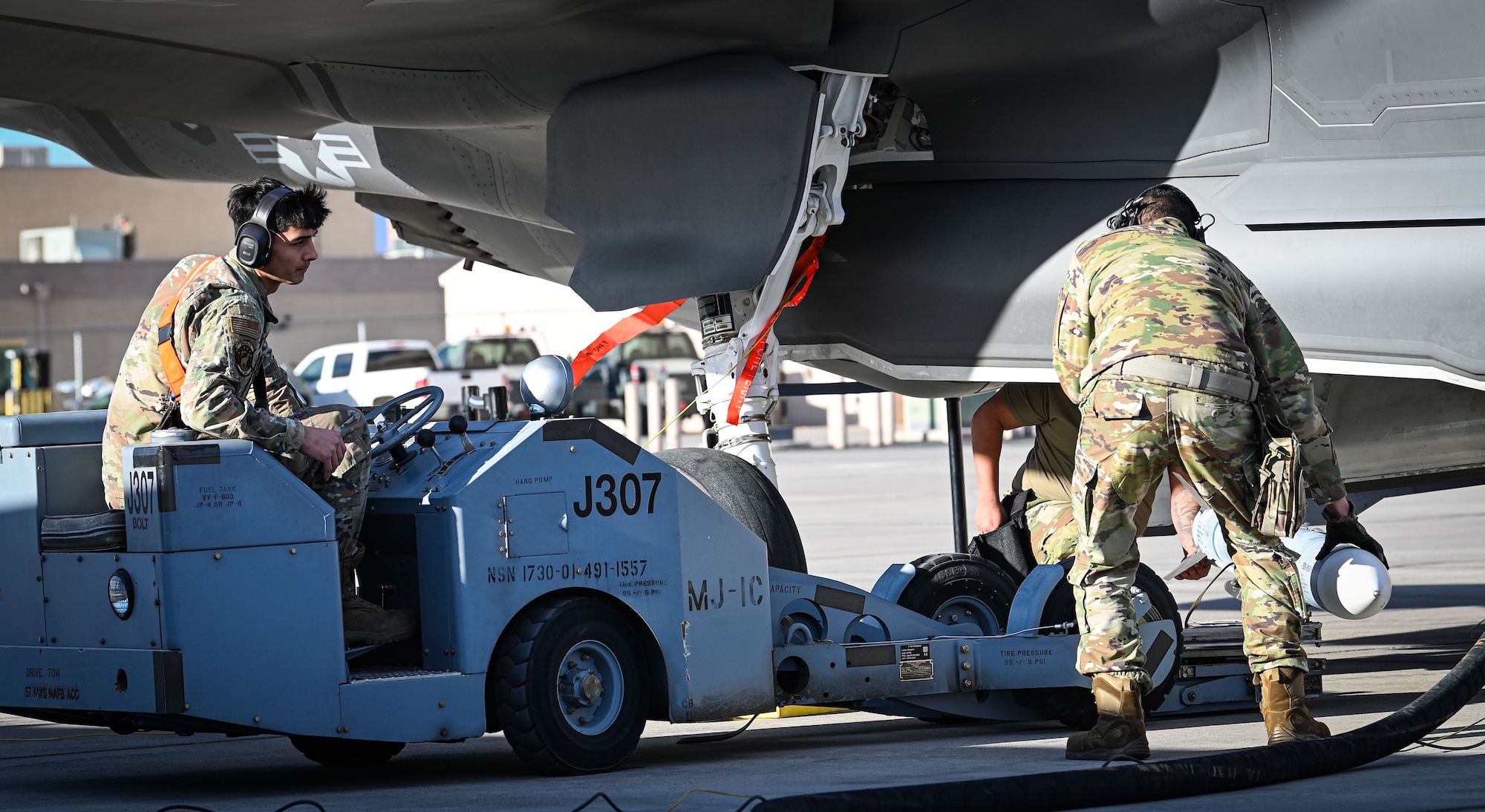 F-35 Hot Turns
