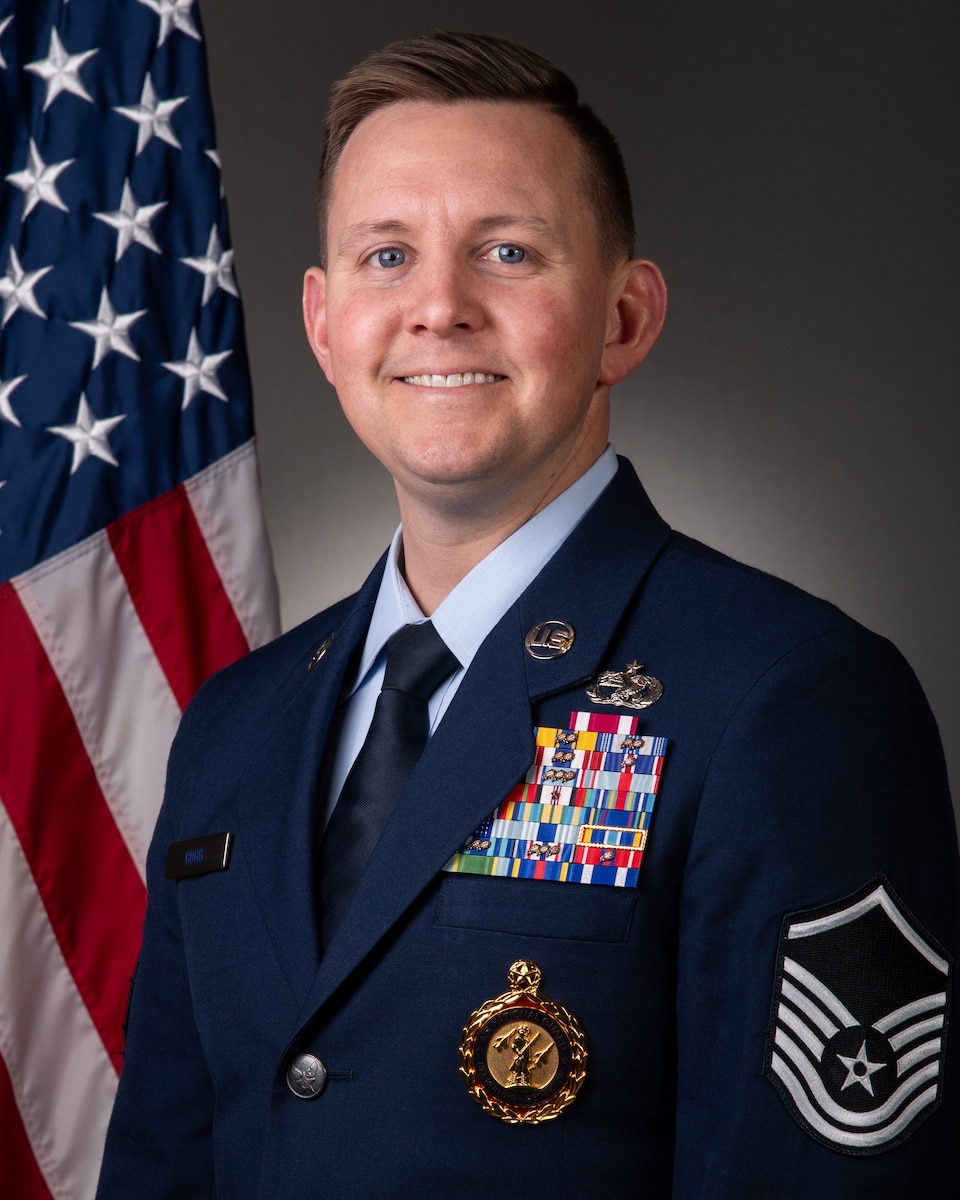 Official portrait of Master Sgt. Andrew Bugg