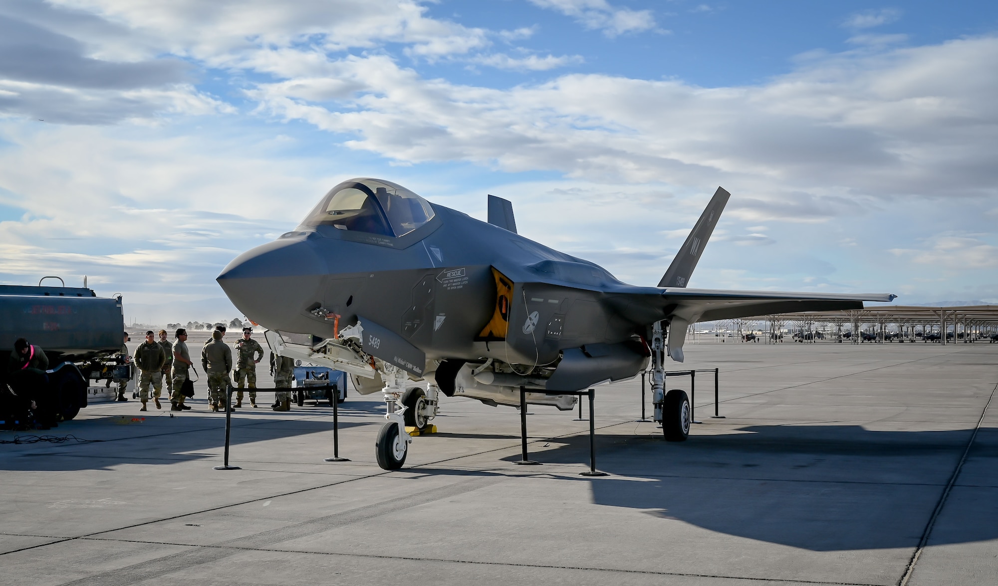 F-35 Hot Turns