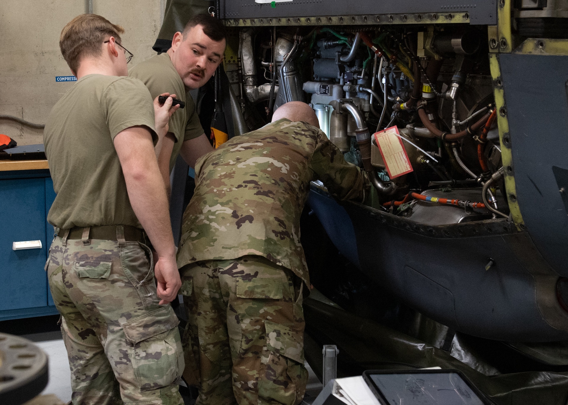 U.S. Air Force Airmen of the 193rd Special Operations Wing participate in learning new maintenance tasks in Middletown, Pennsylvania, Feb. 1, 2025.