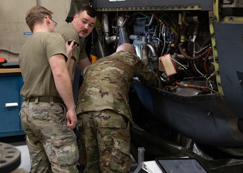 U.S. Air Force Airmen of the 193rd Special Operations Wing participate in learning new maintenance tasks in Middletown, Pennsylvania, Feb. 1, 2025.