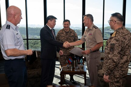U.S. Army Lt. Gen. Joshua M. Rudd, deputy commander of U.S. Indo-Pacific Command, meets with Mongolian Minister of Defense Sandag Byambatsogt at USINDOPACOM headquarters on Camp H.M. Smith in Hawaii, Feb. 4, 2025.
