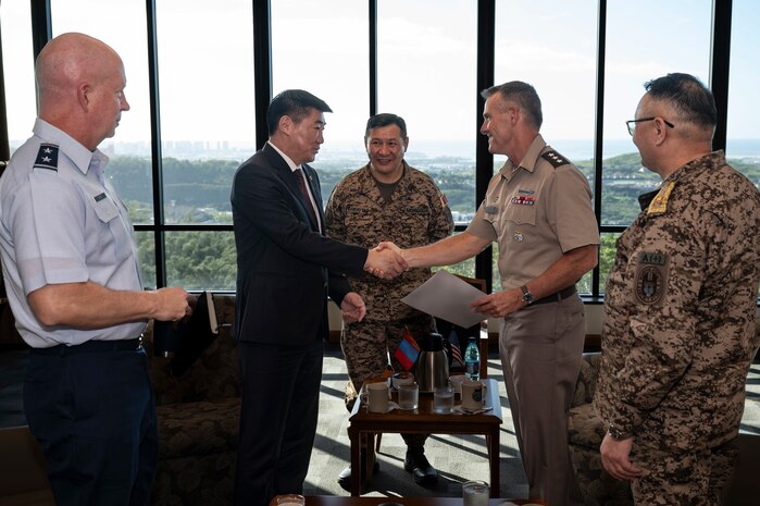 U.S. Army Lt. Gen. Joshua M. Rudd, deputy commander of U.S. Indo-Pacific Command, meets with Mongolian Minister of Defense Sandag Byambatsogt at USINDOPACOM headquarters on Camp H.M. Smith in Hawaii, Feb. 4, 2025.