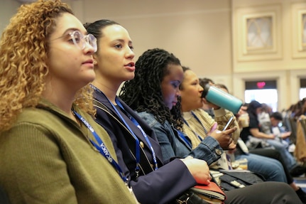 Members of the District of Columbia National Guard’s Counterdrug Task Force, specifically the Drug Demand Reduction Outreach (DDRO) team, attend the Substance Abuse and Mental Health Services Administration’s (SAMHSA) 21st Prevention Day, Feb. 3, 2025, at the Gaylord National Resort & Convention Center in Oxon Hill, Md. The event brought together over 4,000 prevention practitioners, advocates, scientists, leaders, and consumers from across the nation for a pivotal day focused on advancing substance use prevention.