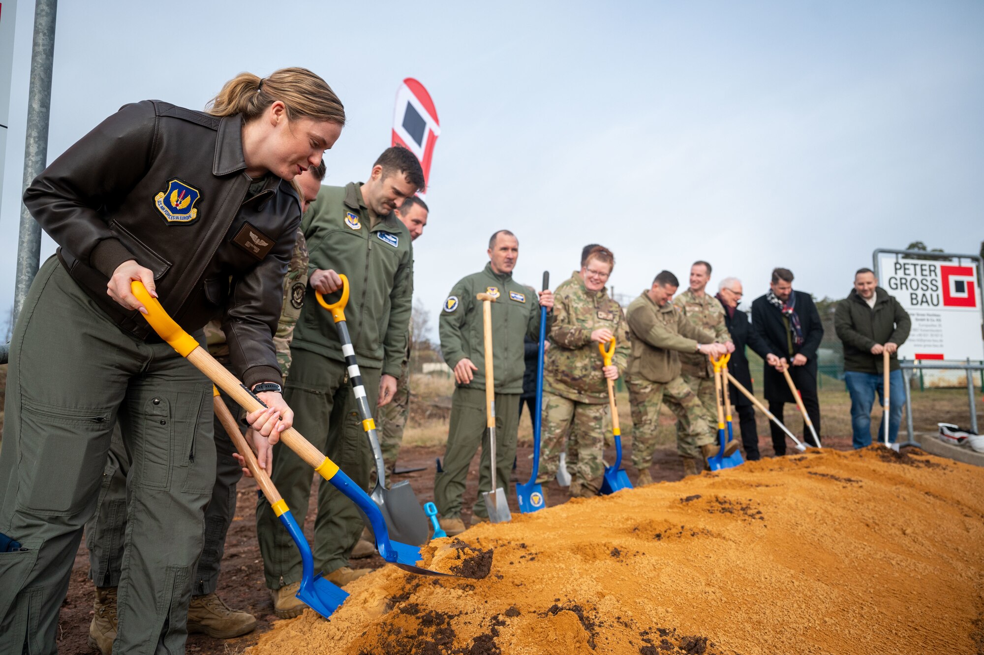 Leadership from the 86th Airlift Wing, 37th Airlift Squadron and German regional construction company Landesbetrieb Liegenschafts- und Baubetreuung break ground.