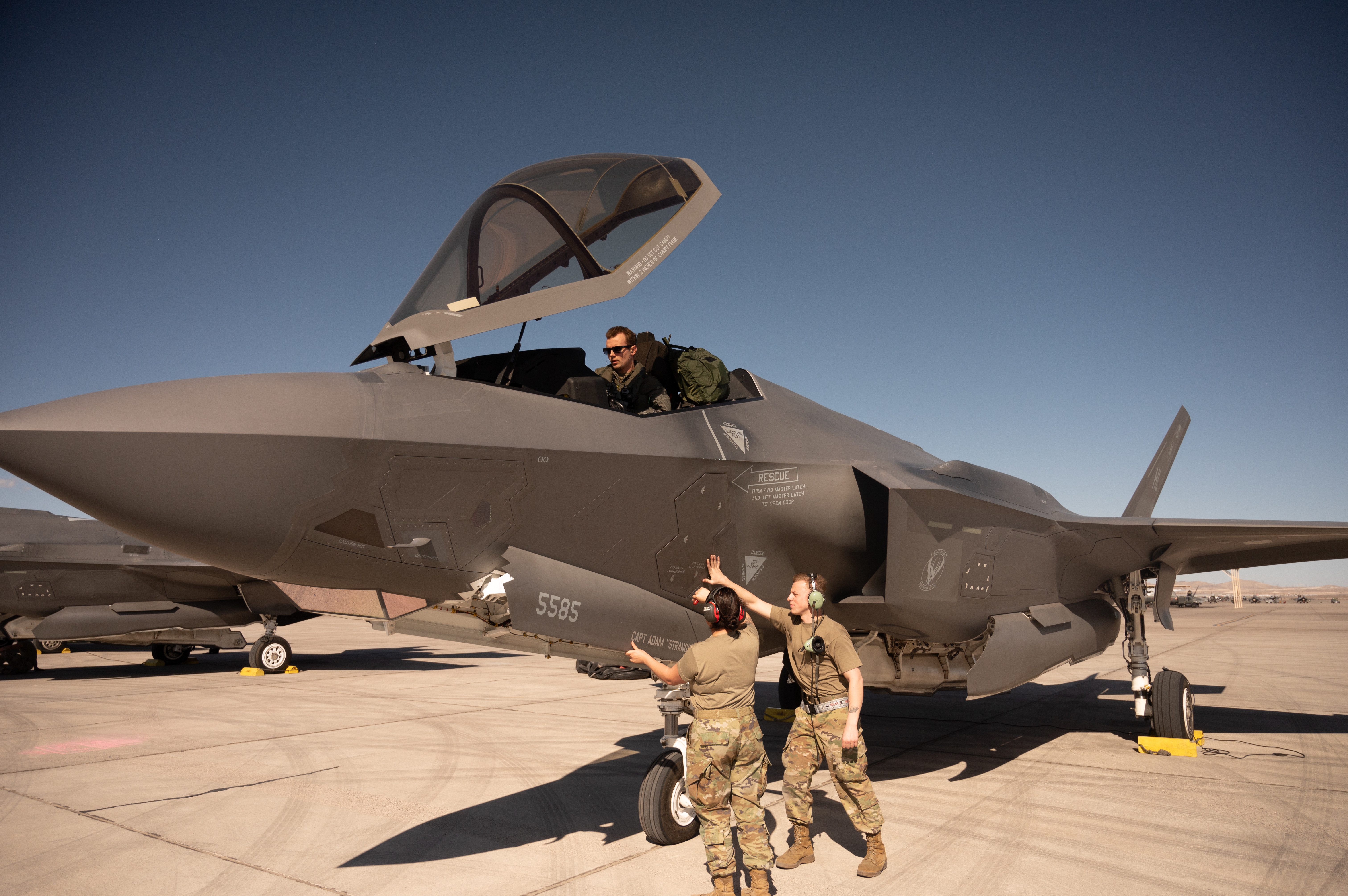 Two Airmen and an F-35