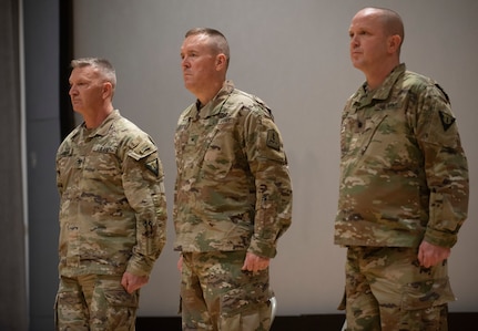 Quinn succeeds Shaver as Fort Barfoot garrison commander