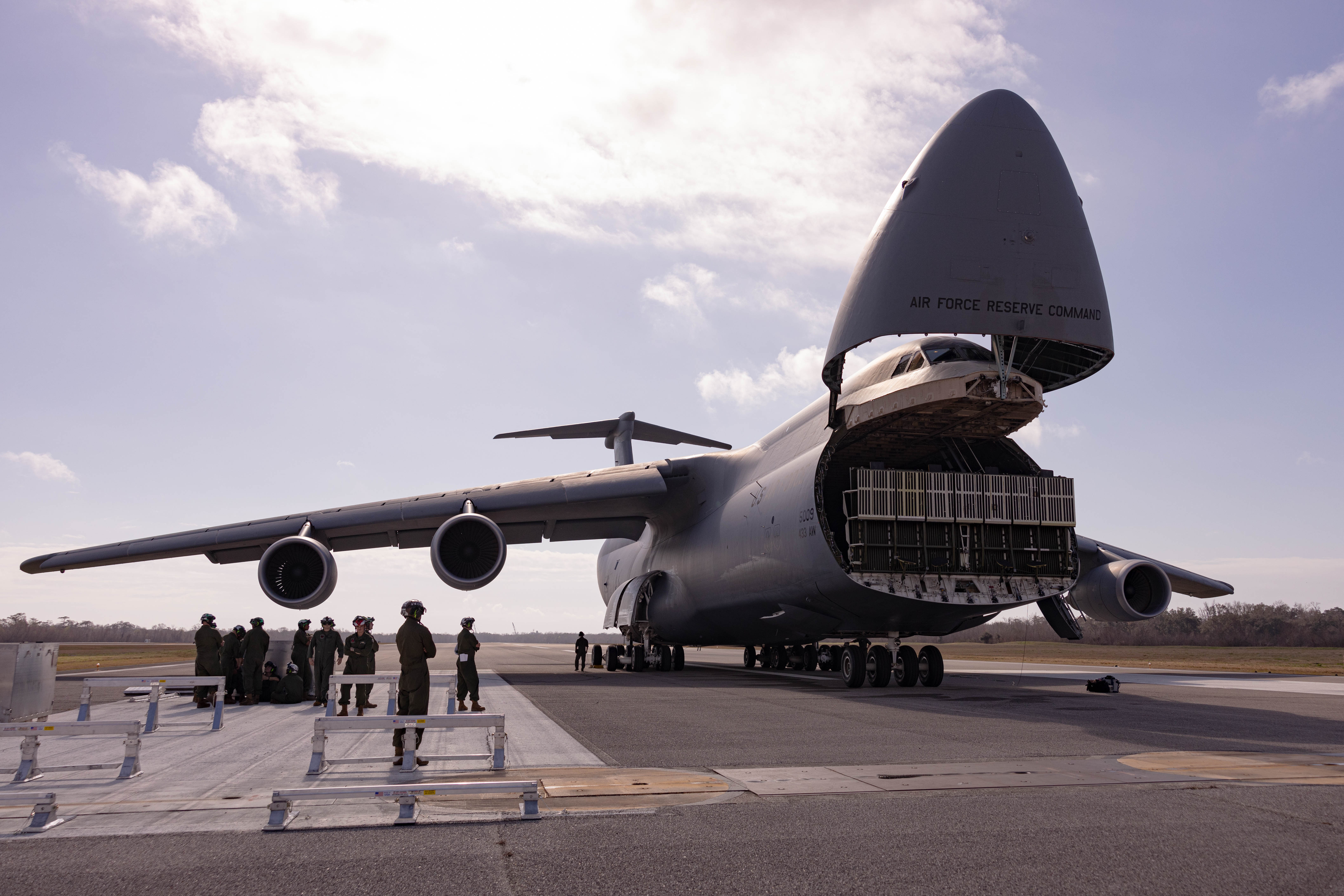 Uniting Forces: Marines and Airmen Collaborate in C-5 Super Galaxy