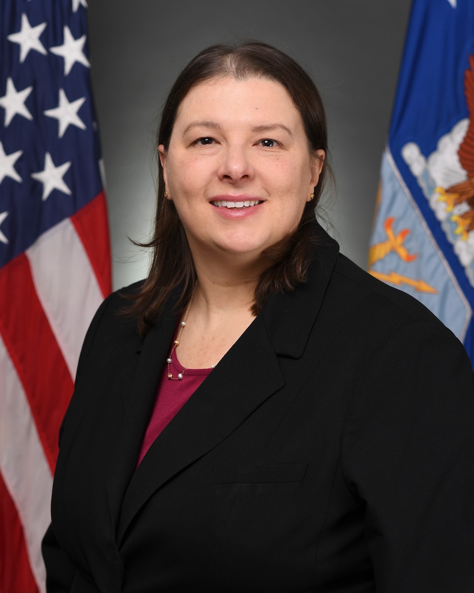 This is the official portrait of Carolyn Crary.
