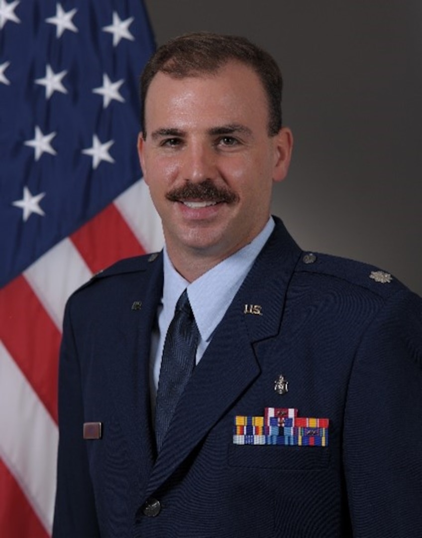 Lt. Col. J. Brett Ryan, recipient of the Arthur S. Flemming Award, is recognized for his groundbreaking contributions to dental research and innovation.