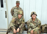 NAMRU San Antonio Soldiers received Quarterly, Yearly Recognition within NMR&D